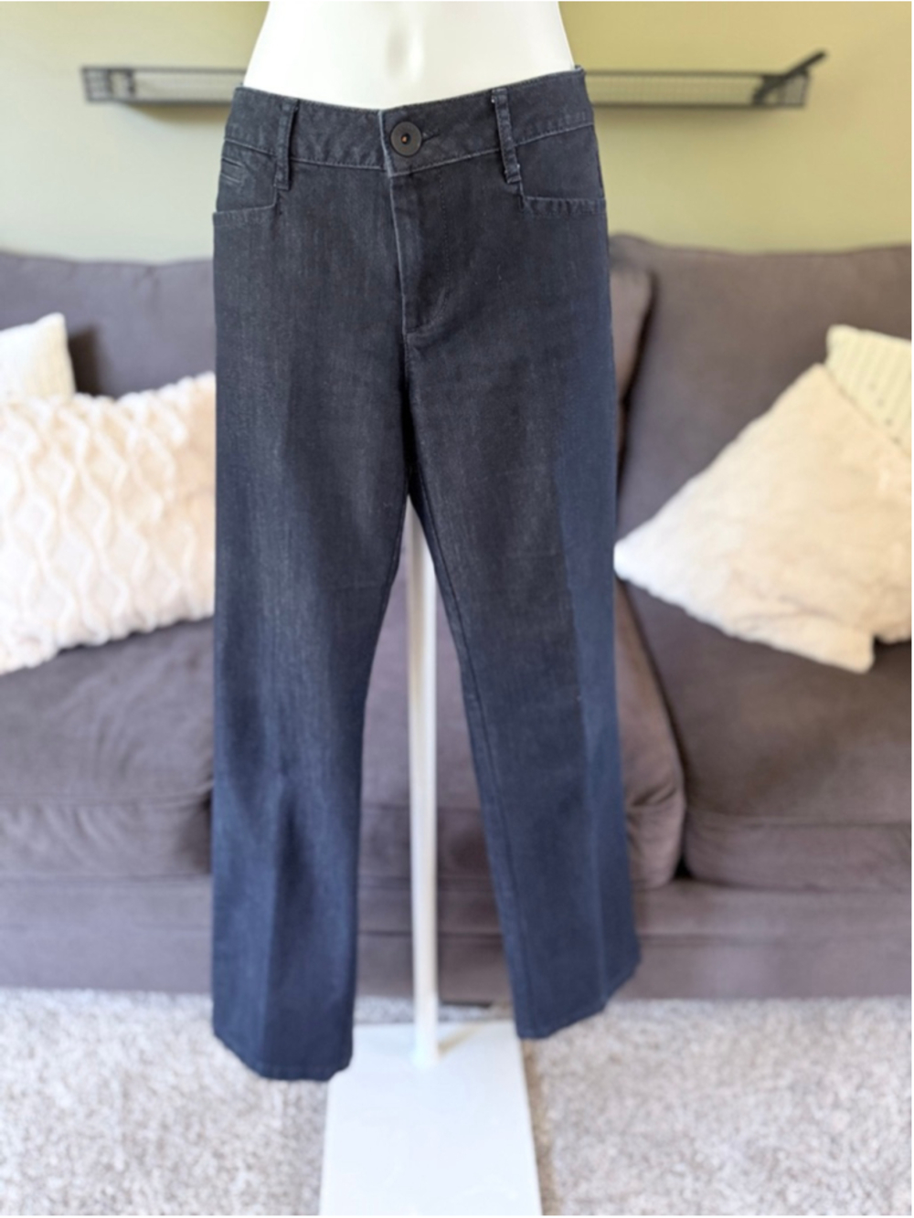 Women's Banana Republic Dark Blue Straight Leg Jeans Size 27